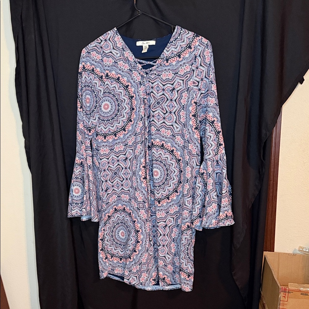 184–Elegant Blue and Pink Patterned Midi Dress